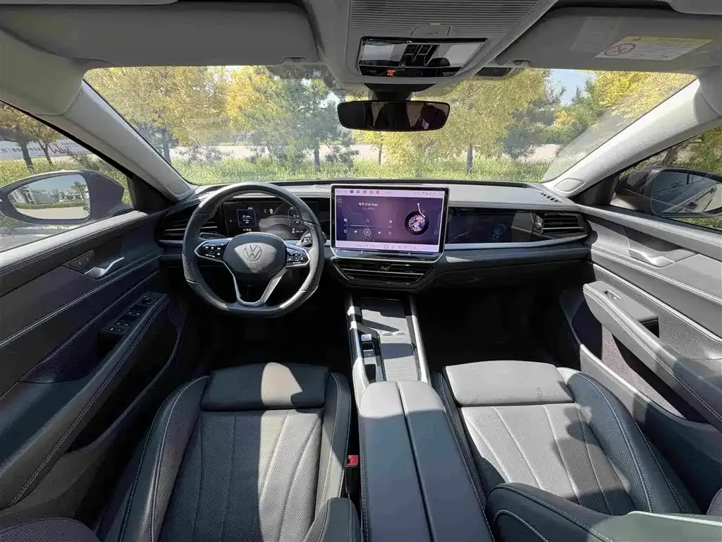 Volkswagen Passat — фото 2