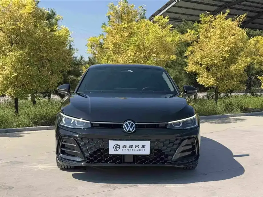 Volkswagen Passat — фото 8