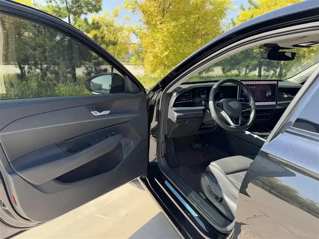 Volkswagen Passat — фото 5
