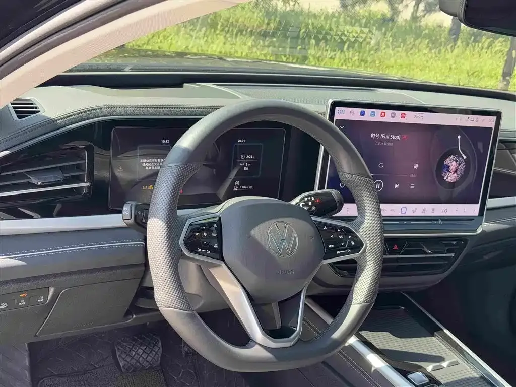Volkswagen Passat — фото 3