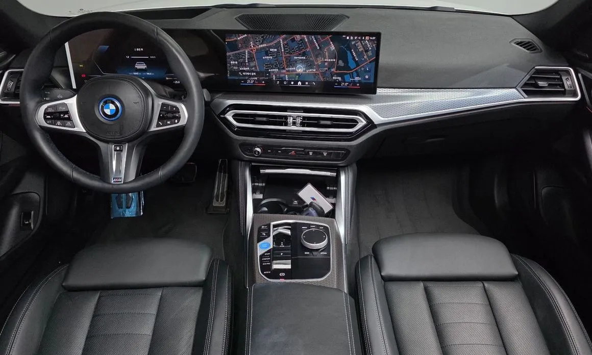 BMW i4 — фото 8