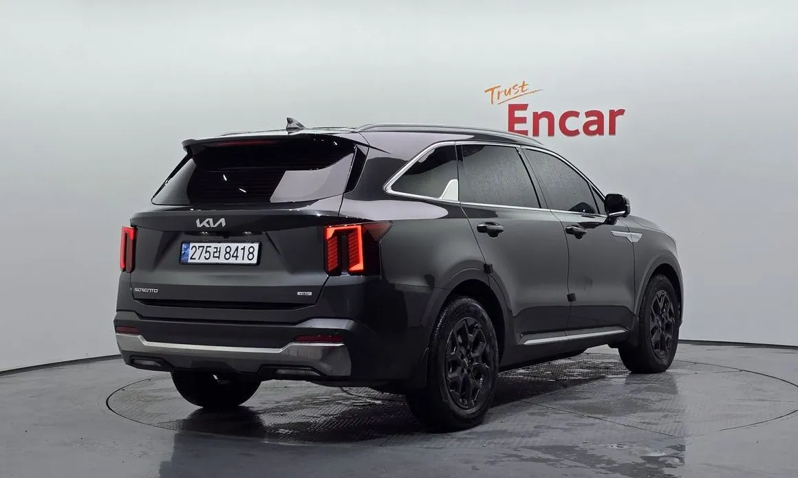 Kia Sorento — фото 5