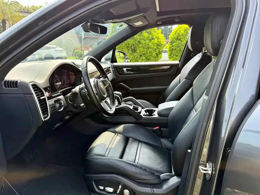 Porsche Cayenne Hybrid — фото 4