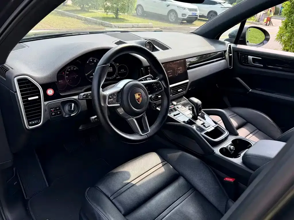 Porsche Cayenne Hybrid — фото 9