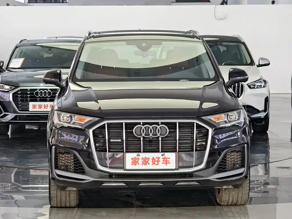 Audi Q7 — фото 2
