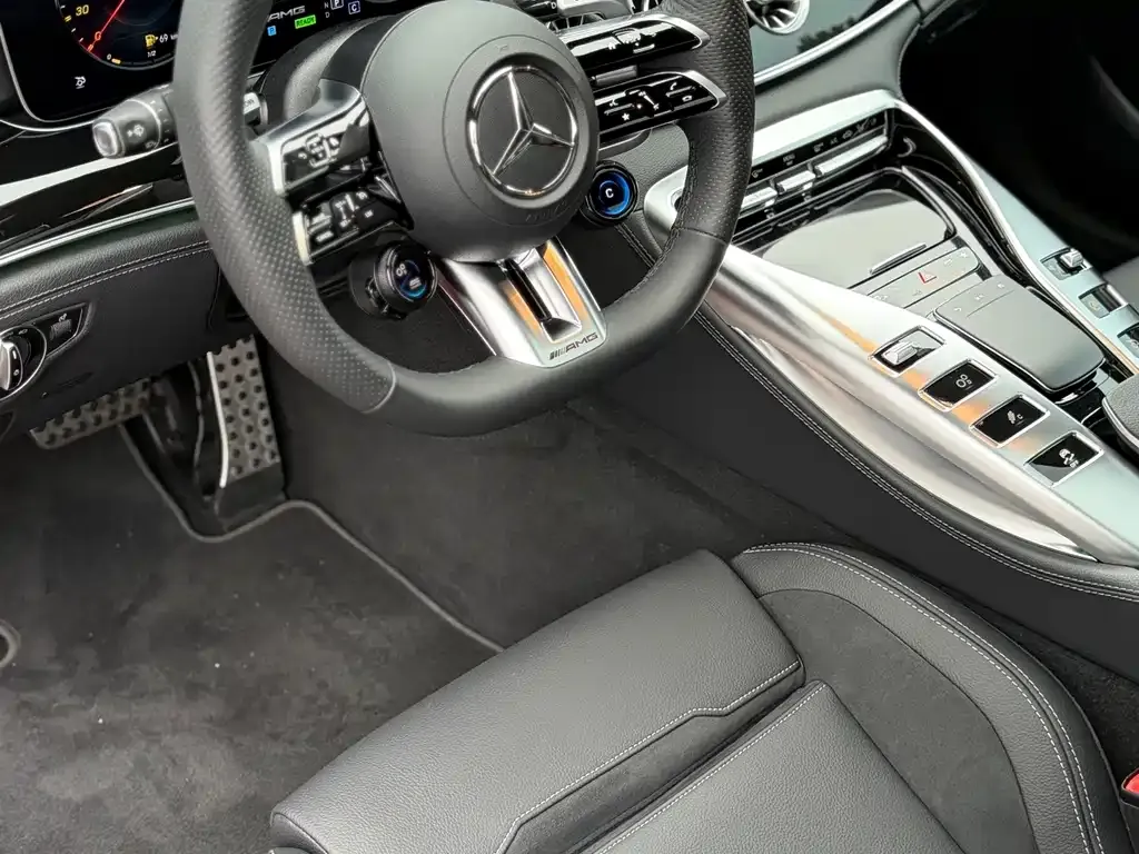 Mercedes-Benz AMG GT — фото 4