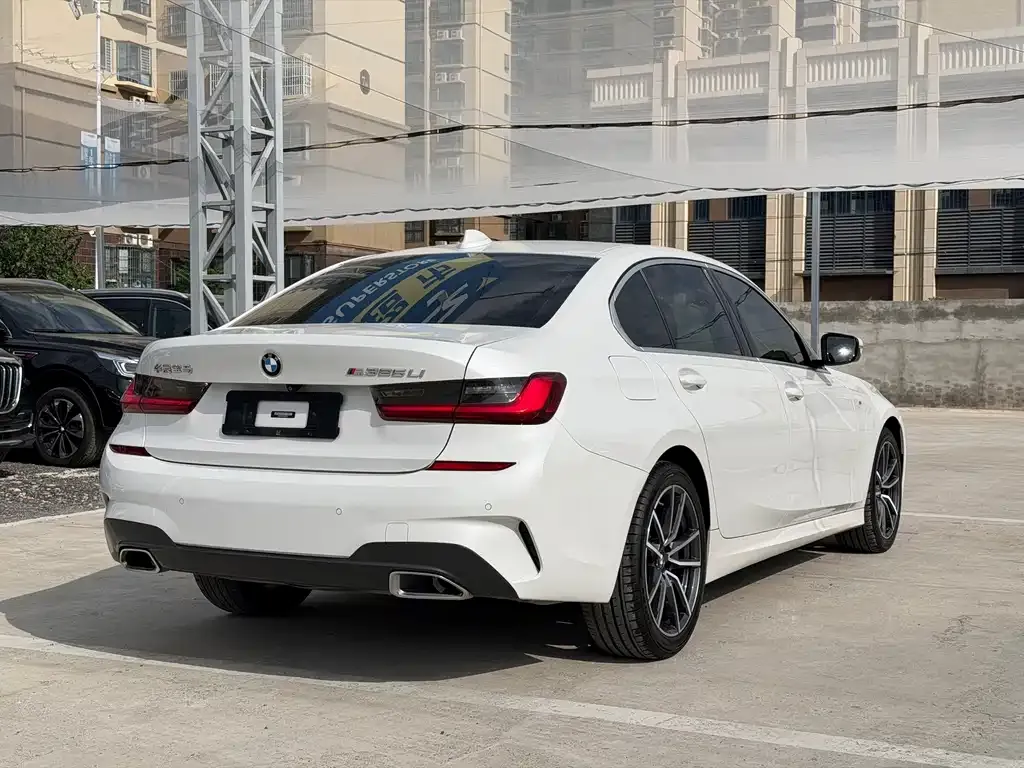 BMW 3 Series — фото 10