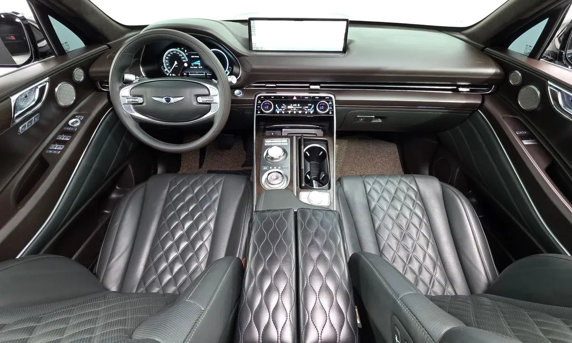 Genesis GV80 — фото 10