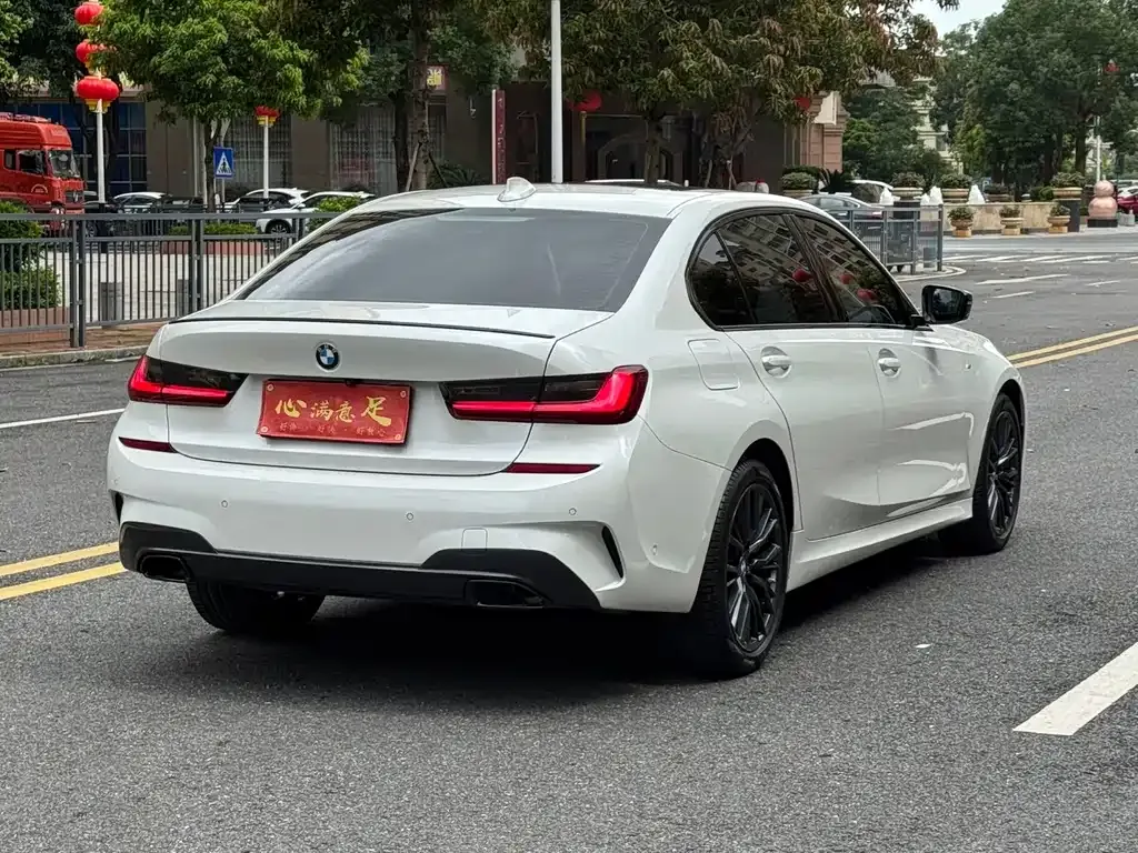 BMW 3 Series — фото 10
