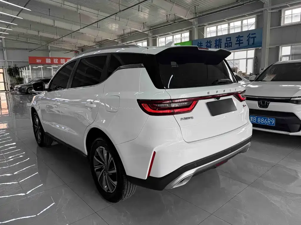 Geely Vision X6 — фото 4