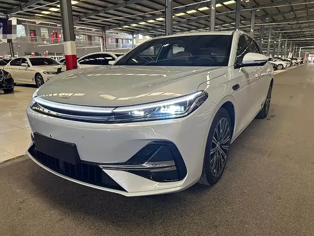 Geely Galaxy A7 EM — фото 1
