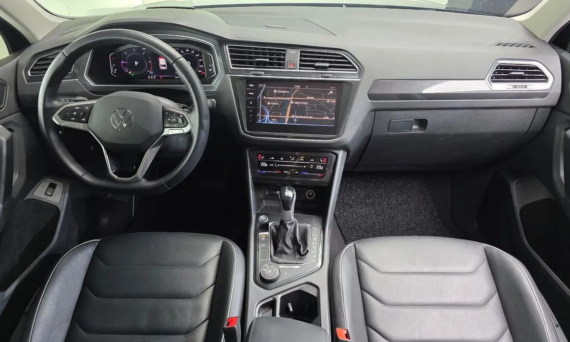Volkswagen Tiguan — фото 10