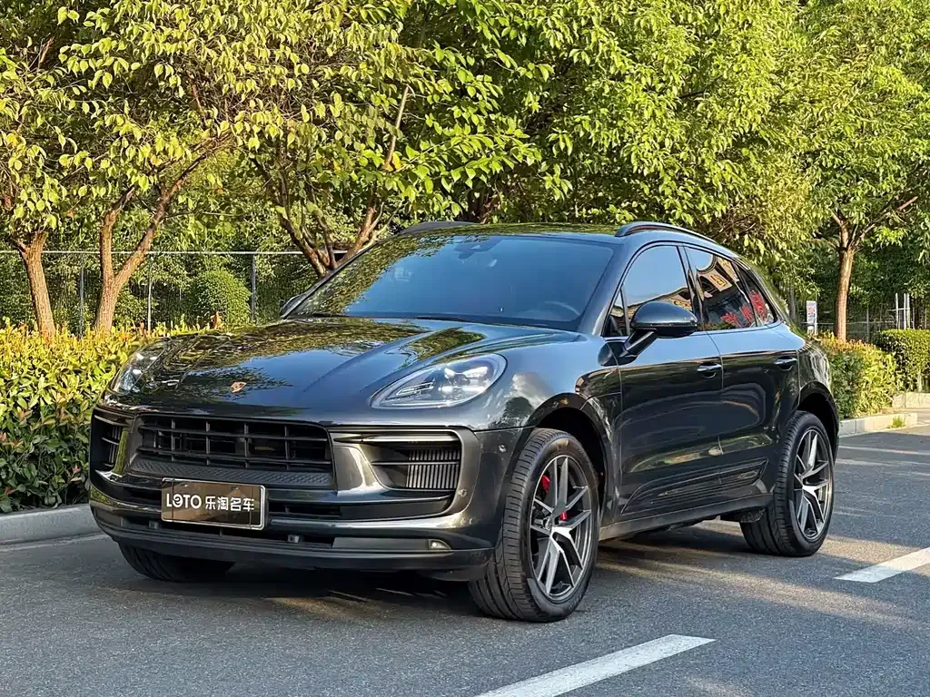 Porsche Macan — фото 1
