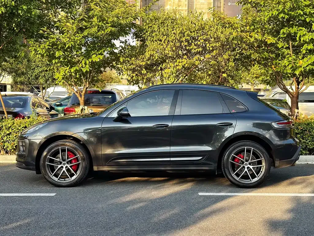 Porsche Macan — фото 8