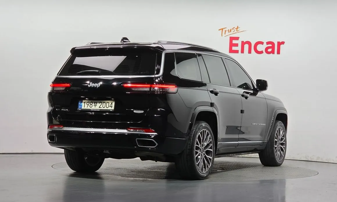 Jeep Cherokee — фото 4