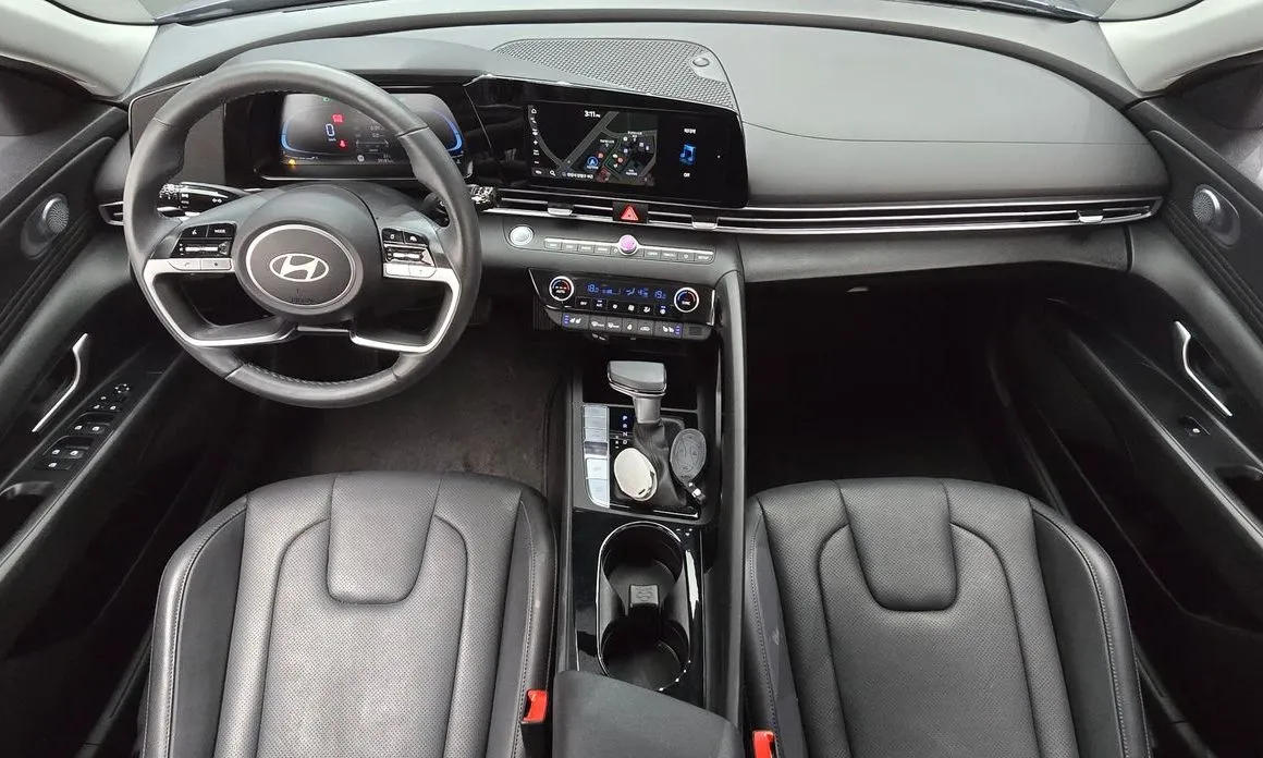 Hyundai AVANTE — фото 9