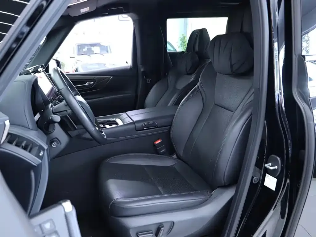 Toyota Alphard — фото 6