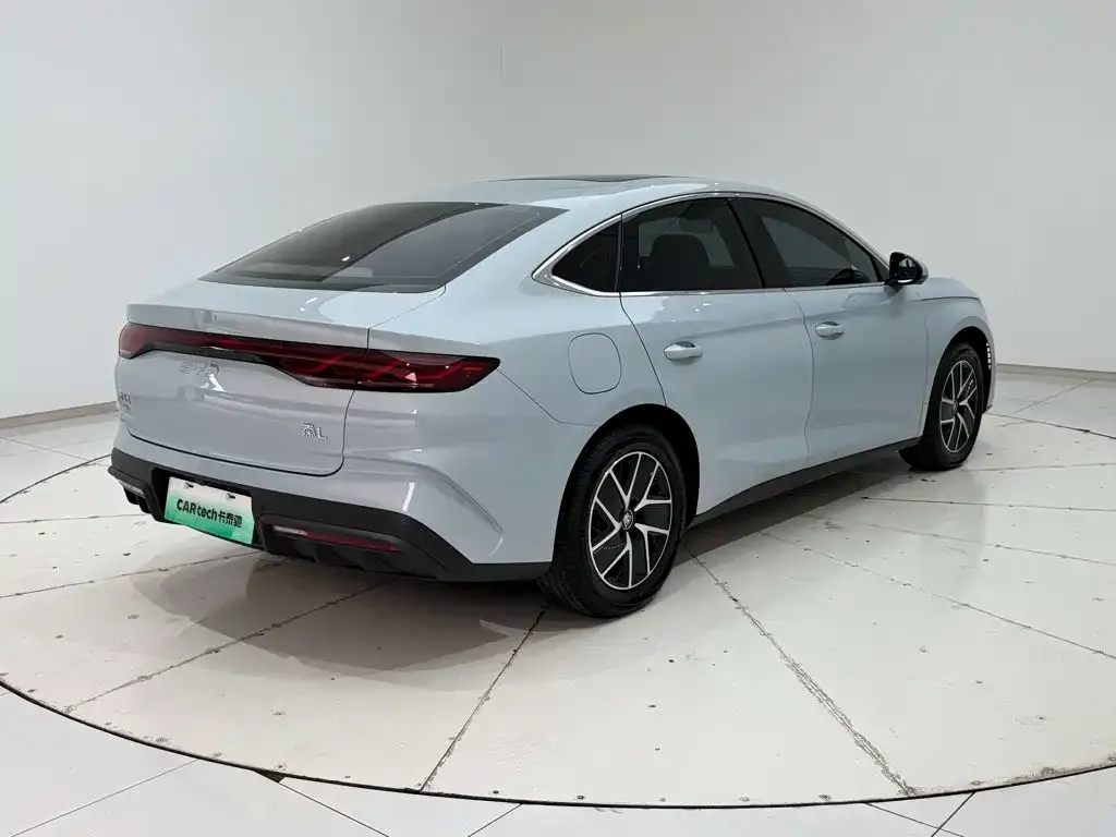 BYD Qin L — фото 1