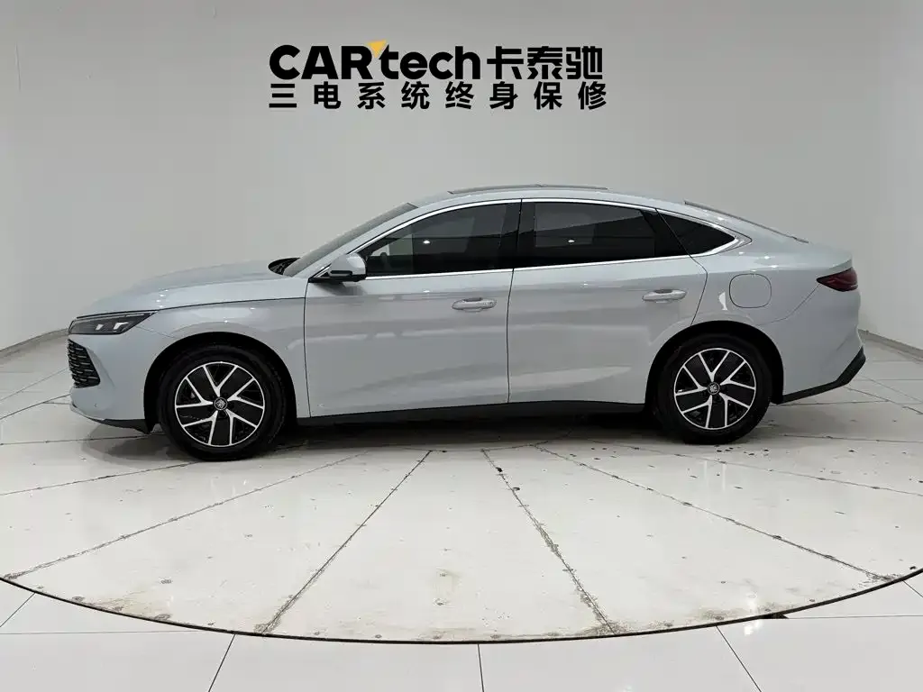 BYD Qin L — фото 5