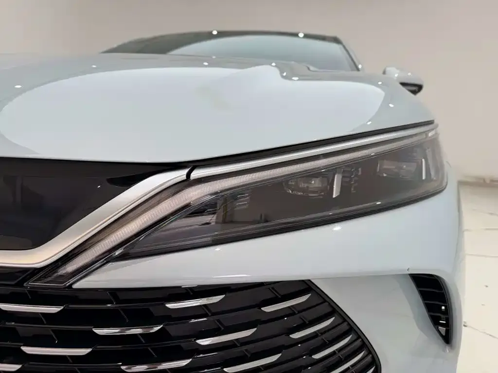 BYD Qin L — фото 10