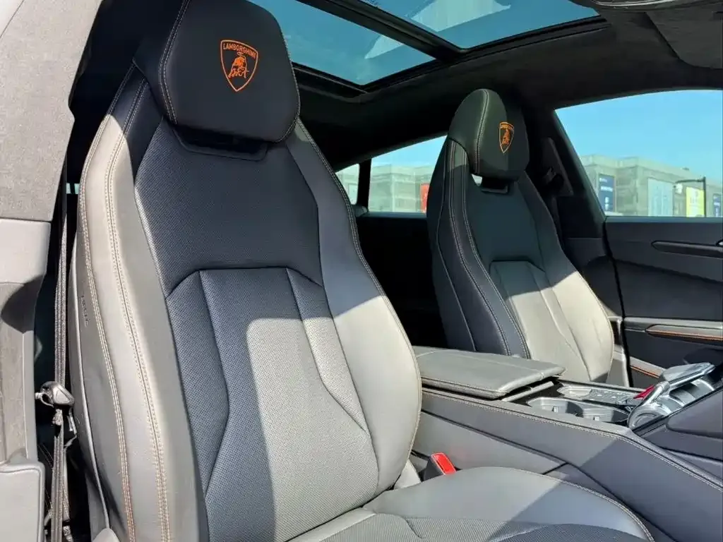 Lamborghini Urus — фото 8