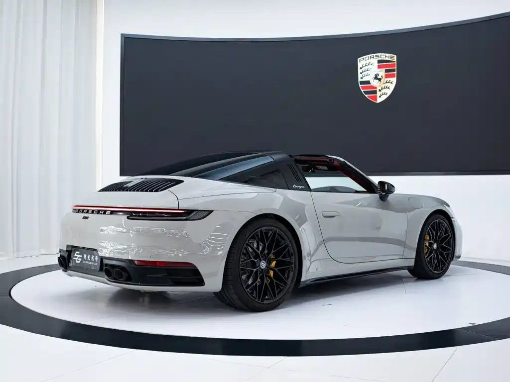Porsche 911 — фото 4