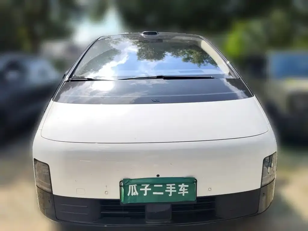 Li Auto MEGA — фото 6