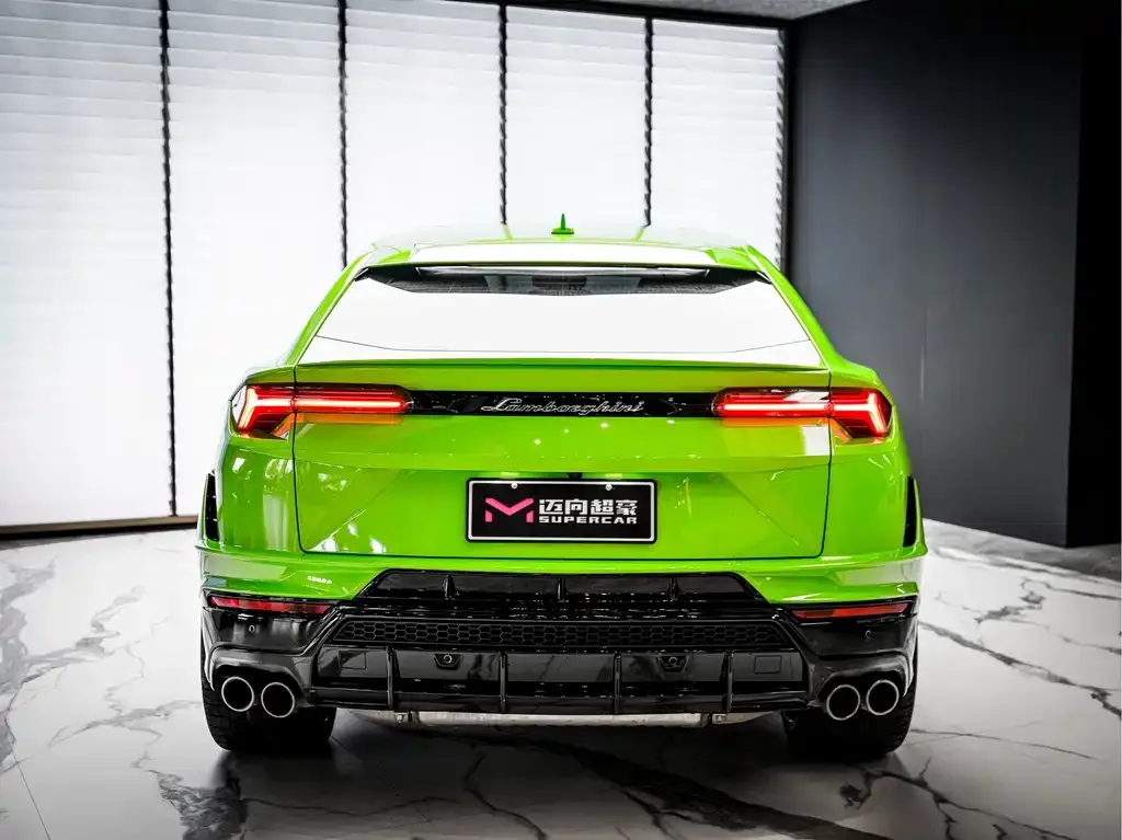 Lamborghini Urus — фото 2