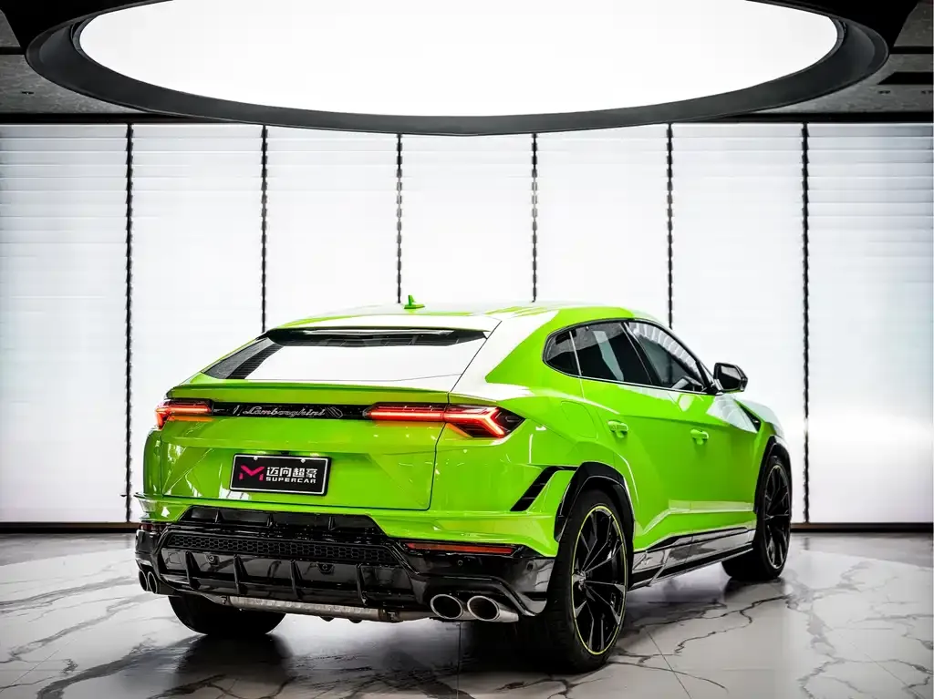 Lamborghini Urus — фото 5