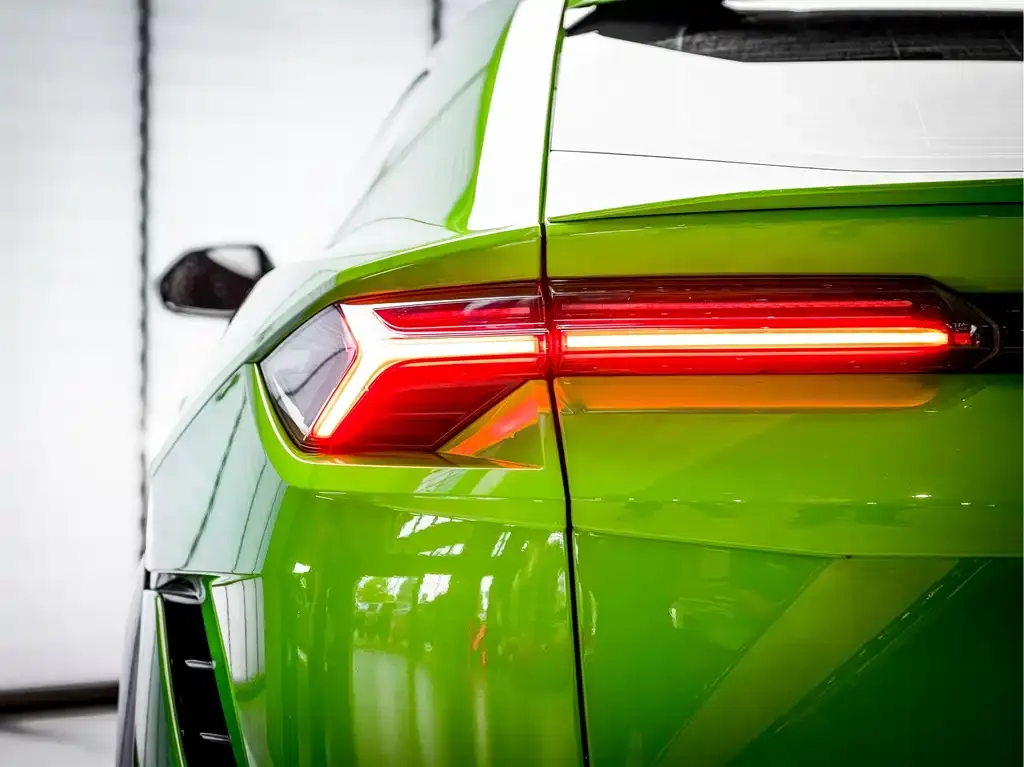Lamborghini Urus — фото 3