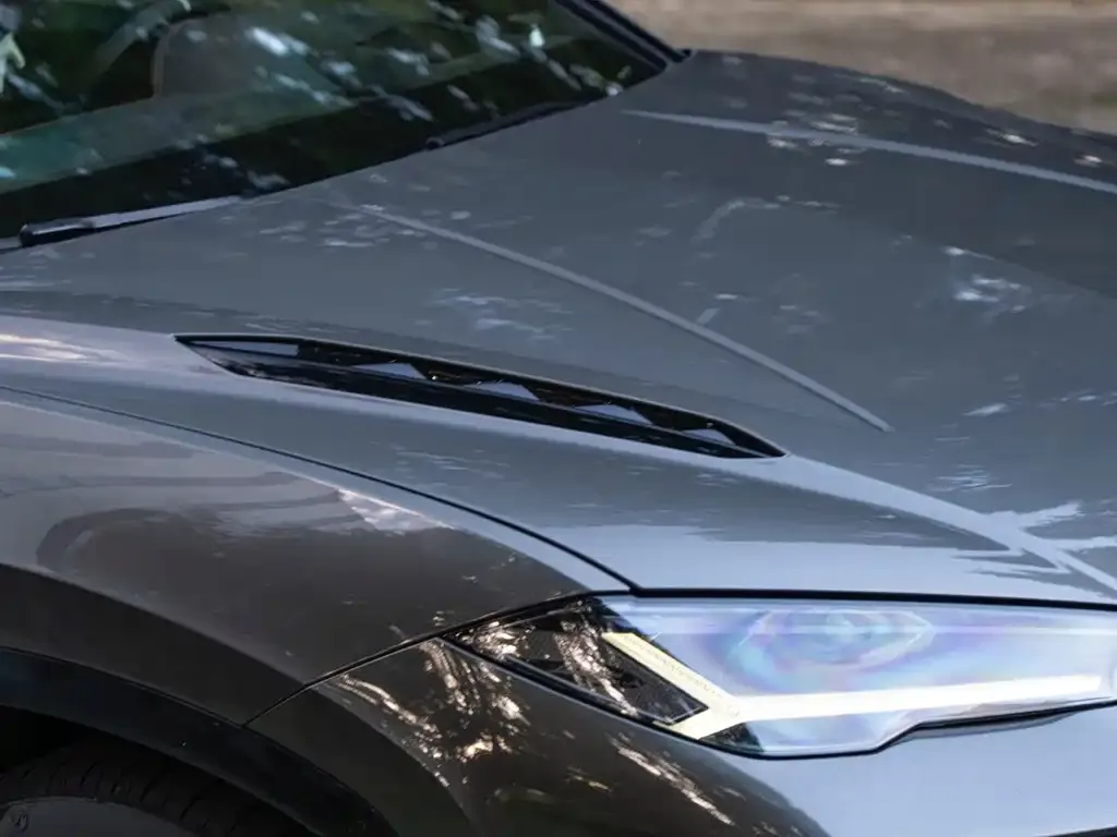 Lamborghini Urus — фото 8