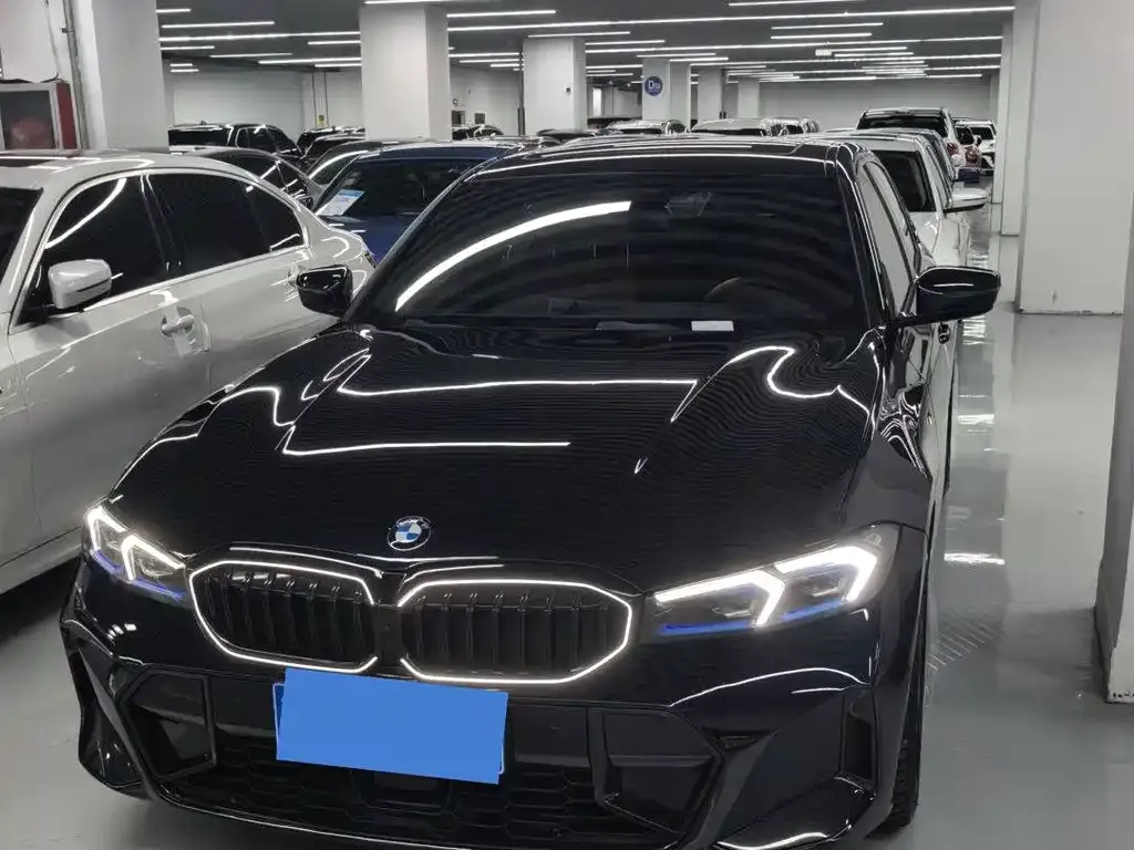 BMW 3 Series — фото 1
