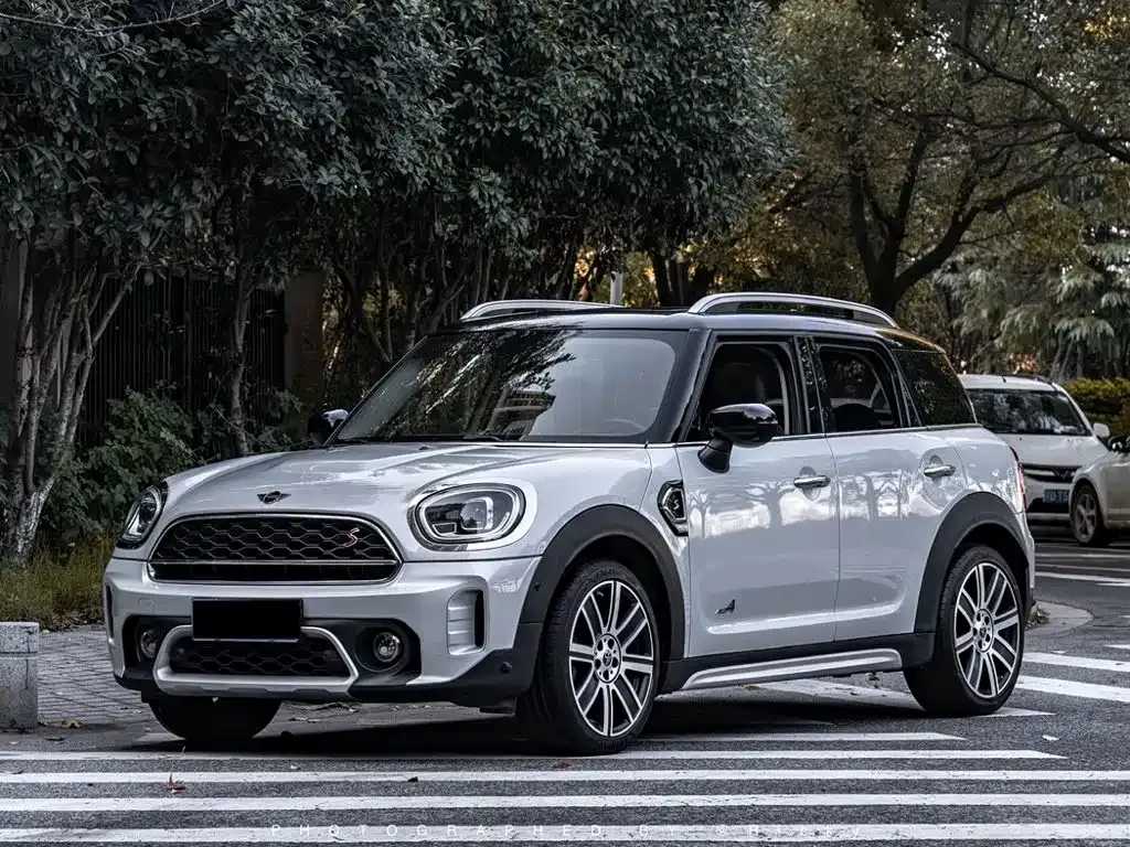 MINI Countryman — фото 1