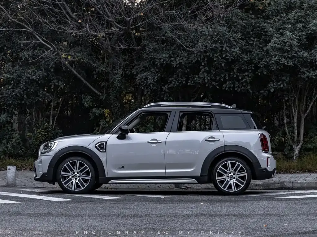 MINI Countryman — фото 10