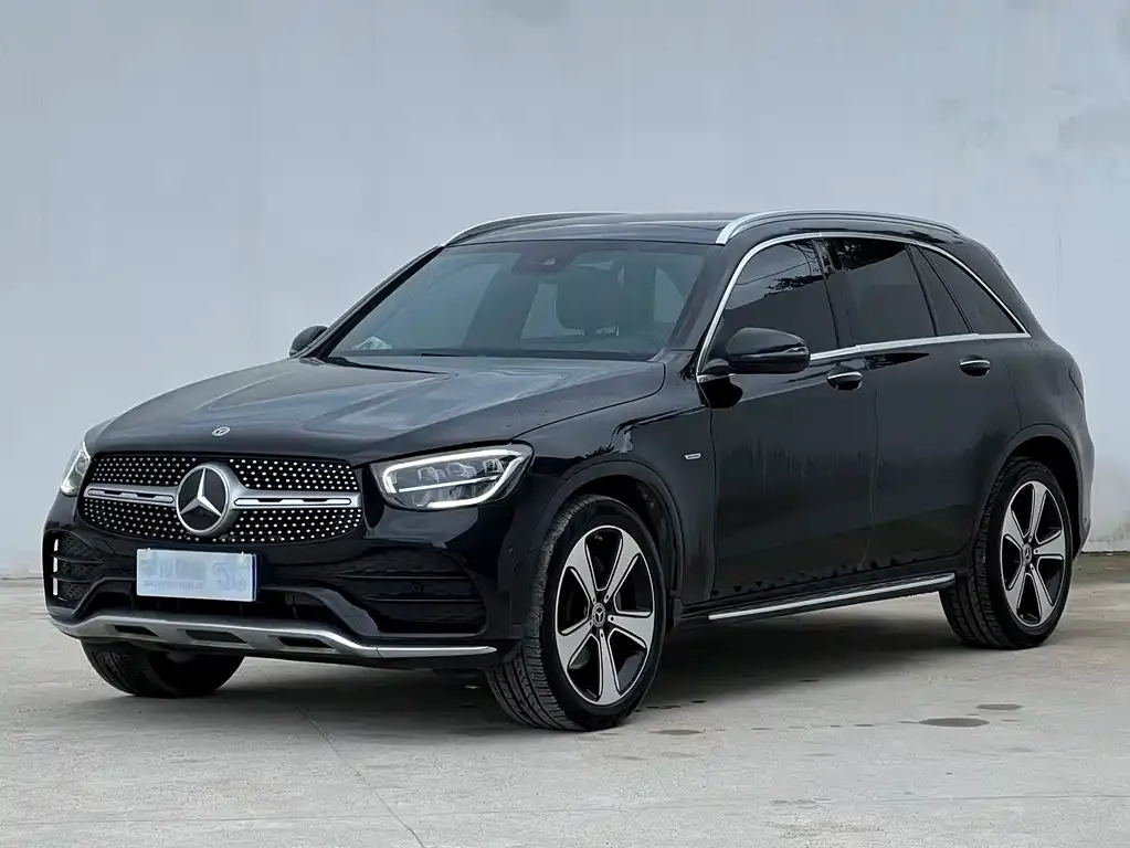 Mercedes-Benz GLC — фото 1
