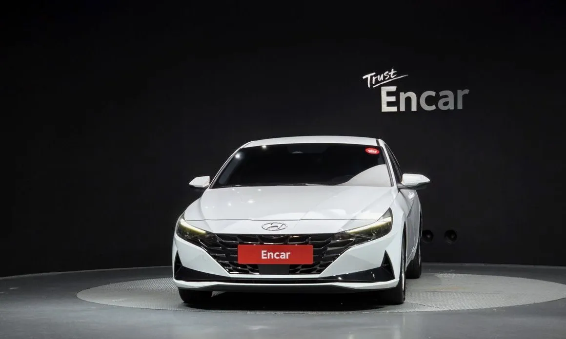 Hyundai AVANTE — фото 2