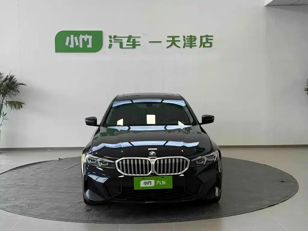BMW 3 Series — фото 1
