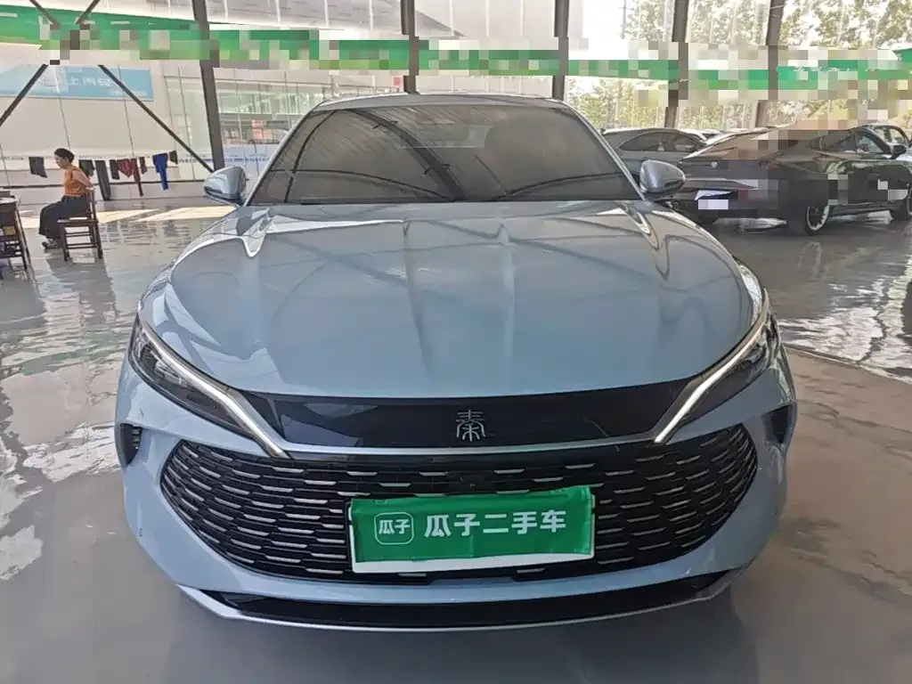 BYD Qin L — фото 9
