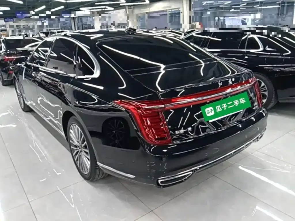 Hongqi H9 — фото 6