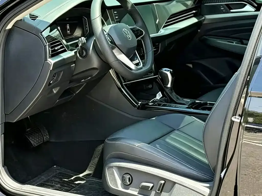 Volkswagen Passat — фото 8