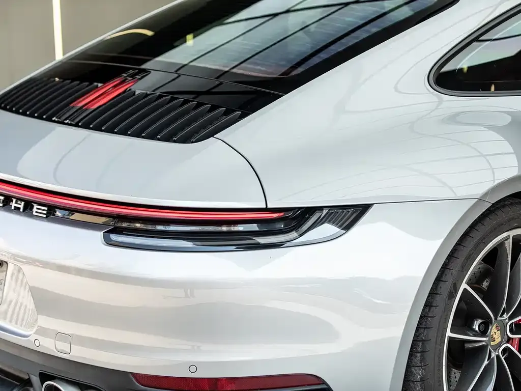 Porsche 911 — фото 10
