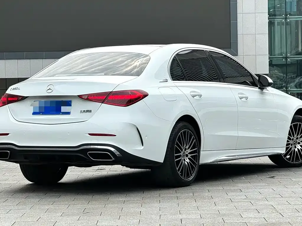 Mercedes-Benz C-Class — фото 7