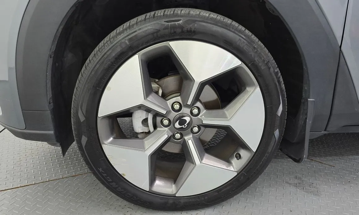 KG Mobility (Ssangyong) Torres — фото 10