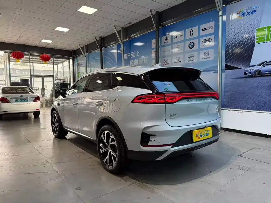 BYD Tang New Energy — фото 5