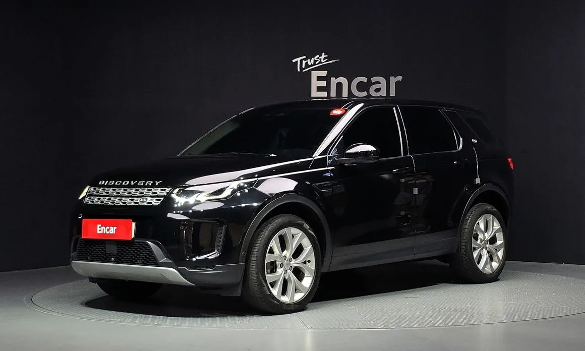 Land Rover Discovery Sport — фото 1