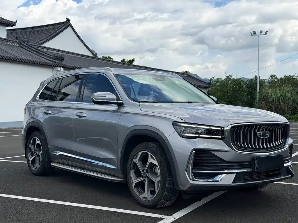 Geely Xingyue L — фото 10