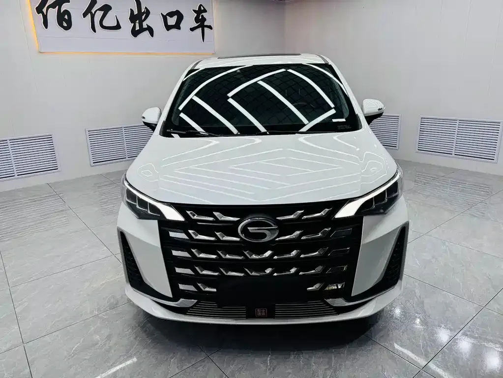 GAC Motor Trumpchi M6 — фото 4