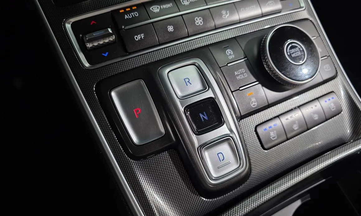 Hyundai Santafe — фото 8