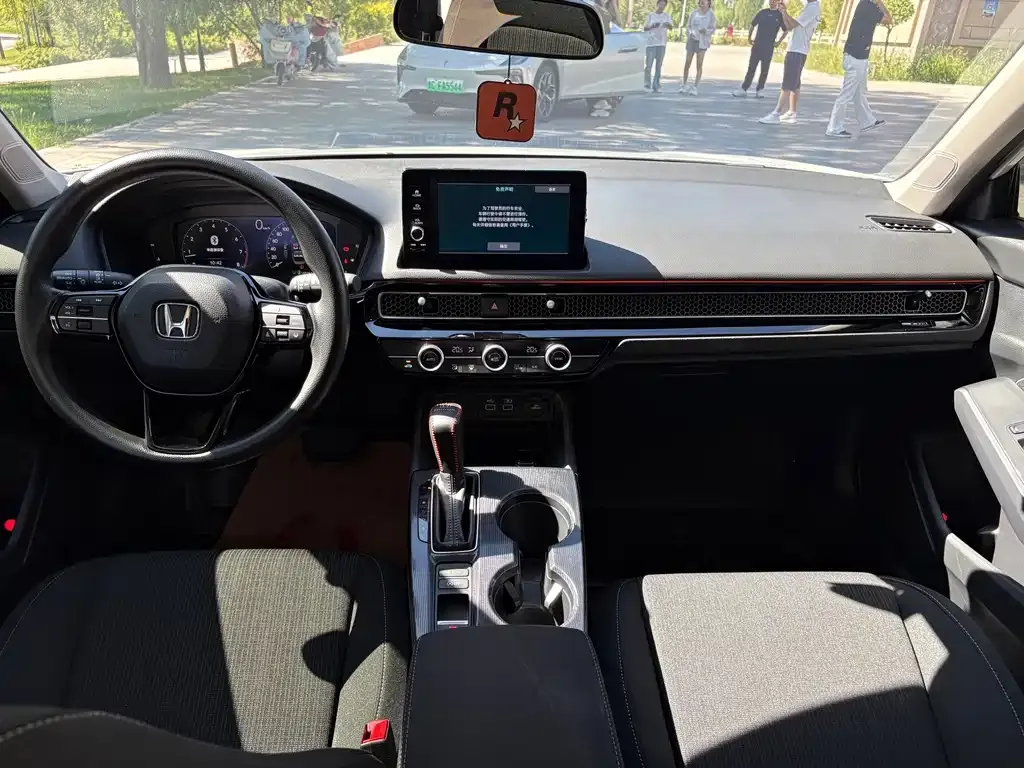 Honda Civic — фото 2