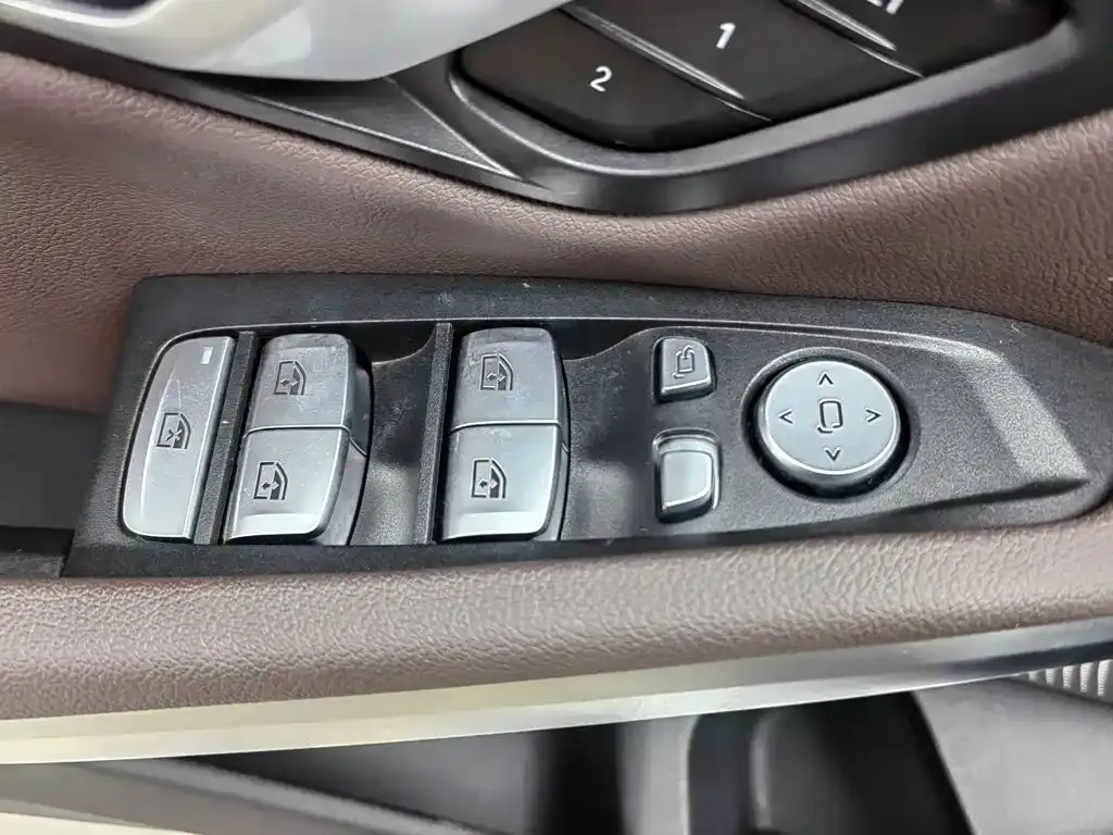 BMW 3 Series — фото 10